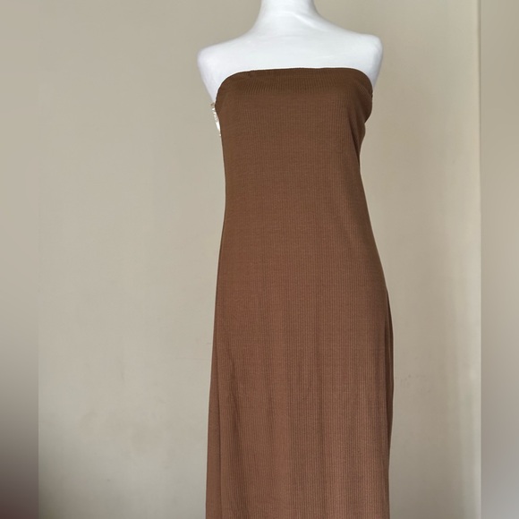 Zenobia Dresses & Skirts - Zenobia Strapless Brown Maxi Dress